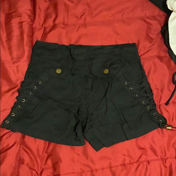 Shorts - Picture 2 of 2